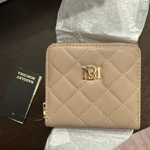 Badgley Mischka Studio Vegan Leather Beige Quilted Coin Purse Wallet NWT